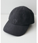 スクエアロゴ同色刺繍CAP
