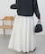 タックギャザーフレアスカート