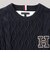 ケーブルクルーネックロゴセーター