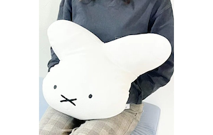 ミッフィー７０周年にふさわしい「ナインチェ」デザインアイテム。初期のミッフィーの愛らしい姿に胸きゅんがとまりません。