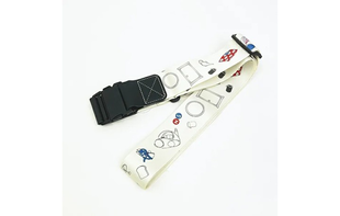 タイムふろしきのスーツケースベルトにどこでもドアのラゲッジタグ、、ドラえもんのトラベル用品が登場。