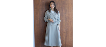 提案:ロングトレンチ+春色薄手タートル+センタープレスパンツ