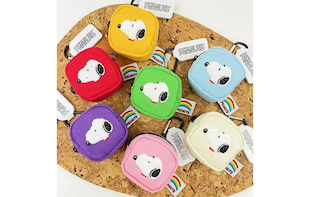 推しカラーで選べる！スヌーピーのカラフルなミニポーチが登場。かわいくて使い勝手も抜群です！