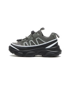 K7123　19-22 PLAYFUL TREK　GRAY/BLACK　674174-0002