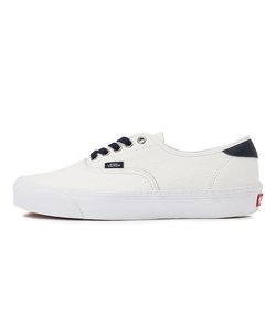 VN000CZKYY2　AUTHENTIC LUX　LEATHER WHITE/N　677815-0001