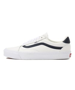 VN000CZMYY2　OLD SKOOL LUX　LEATHER WHITE/N　677816-0001