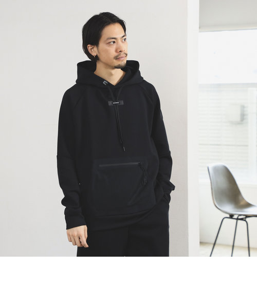 On / Pull Over Hoodie