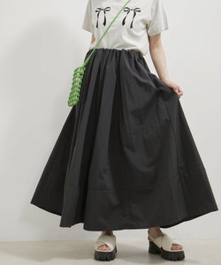 【WEB限定】裾切り替えギャザースカート
