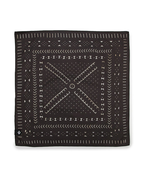 【NOMADIX】BANDANA TOWEL