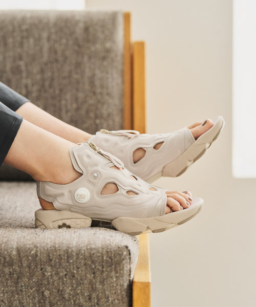 【Reebok】 INSTAPUMP FURY SANDAL ZIP ウィメンズサンダル