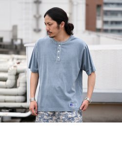 【WEB限定/SHIPS別注】RUSSELL ATHLETIC: ピグメント加工 ヘンリーネック Tシャツ