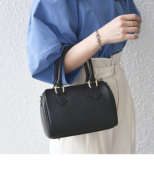 黒レザーショルダーバッグ ドット柄ストラップ BAG'n'NOUN｜DOTS