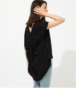 BACK TWIST FRENCH SLEEVE TOP