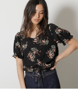 FRONT GATHER FLOWER BLOUSE