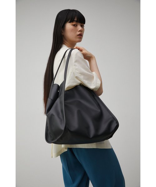 Cos folded leather online tote bag