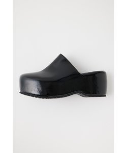 CHUNKY SLIP ON シューズ