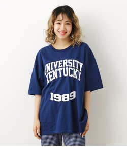 1989 College Tシャツ