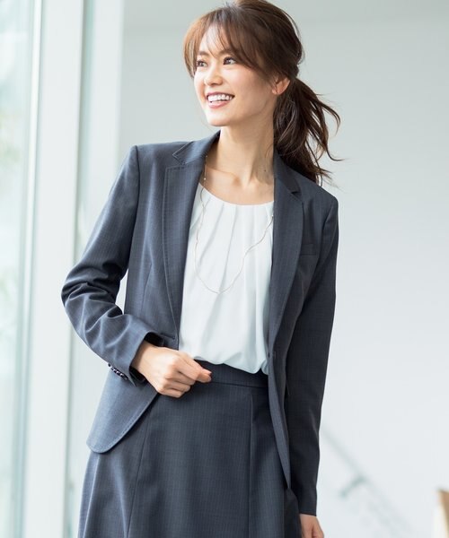 組曲 クミキョク レディーススーツ スカート 9号 込める 