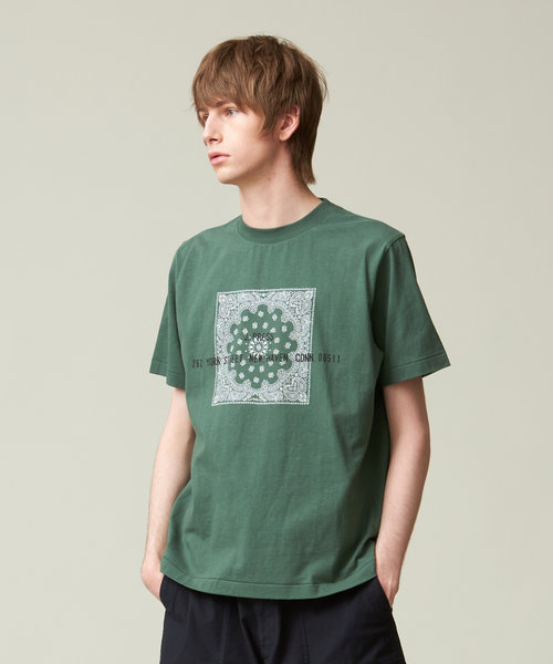 ペイズリーバンダナプリントTシャツ