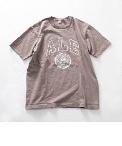 【BARNS OUTFITTERS】別注 カレッジプリントTシャツ ALE