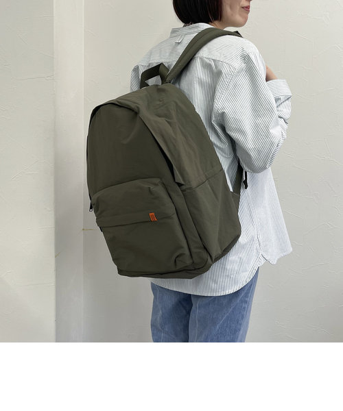 【UNIVERSAL OVERALL/ユニバーサルオーバーオール】Wrinkled nylon rucksack