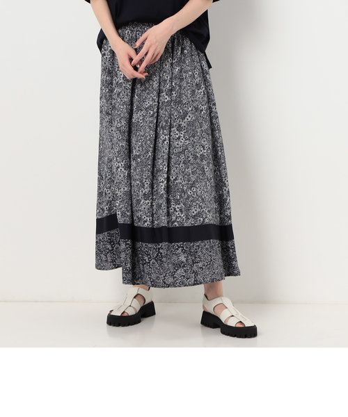 マーガレットフラワープリント スカート | COMME CA（コムサ）の通販