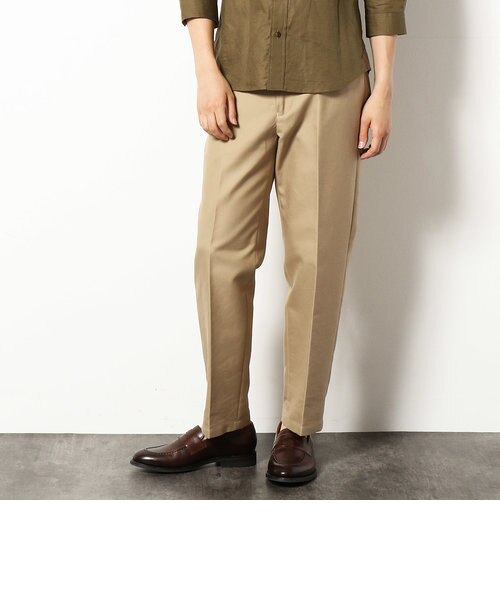 チノパンは定番マストアイテム メンズ向けおすすめコーデと着こなしのコツ Mall