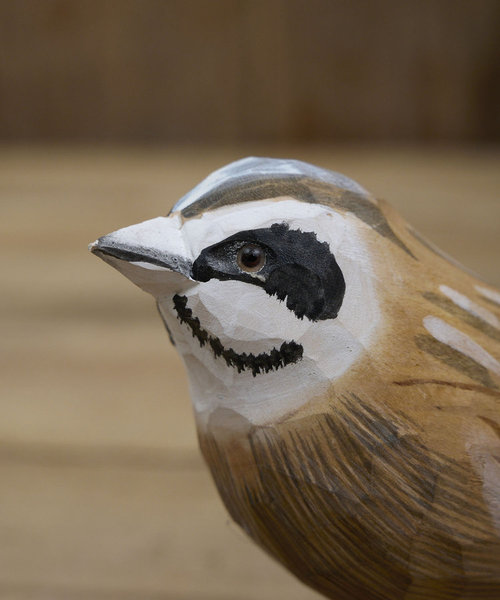 爆売り！ 木彫りの野鳥のオブジェ(百舌鳥) 置物 - brightontwp.org