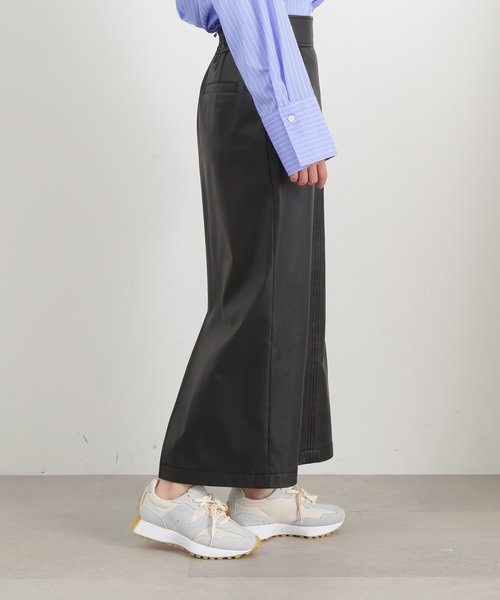 フェイクレザーハイウエストストレートスカート《S Size Line》 | N