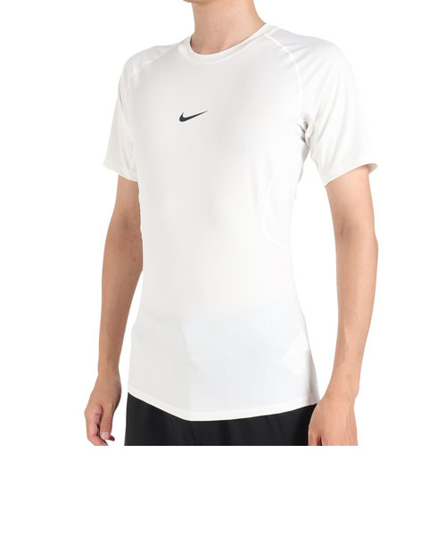 ナイキ（NIKE）半袖Tシャツ メンズ ドライフィット タイトフィットネストップ FB7933-100