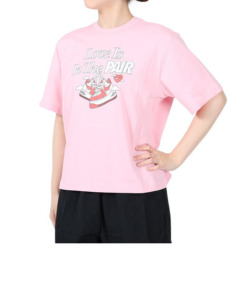 ナイキ（NIKE）OC 1 ボクシー VDAY 半袖 Tシャツ FQ8871-690