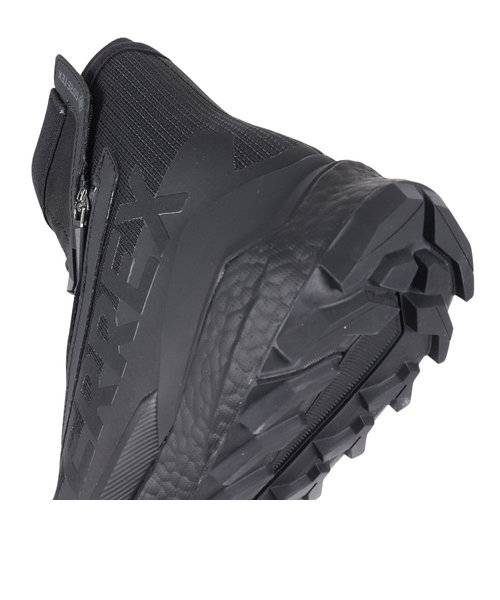 アディダス（adidas）トレッキングシューズ ハイカット 登山靴