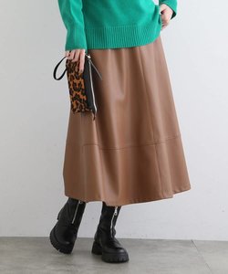 【セールおすすめスカート】フェイクレザーフレアスカート