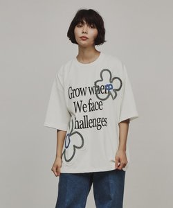 パッチフラワーTシャツ