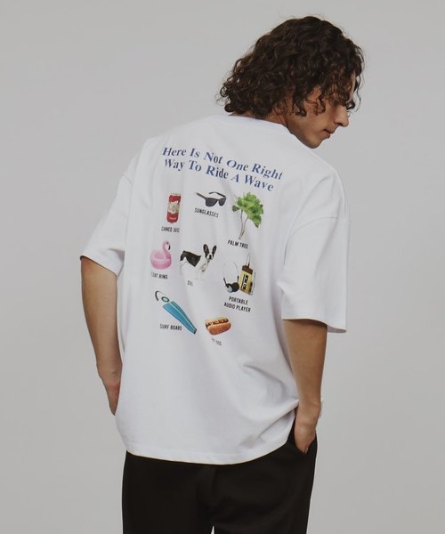 モチーフバックプリントTシャツ