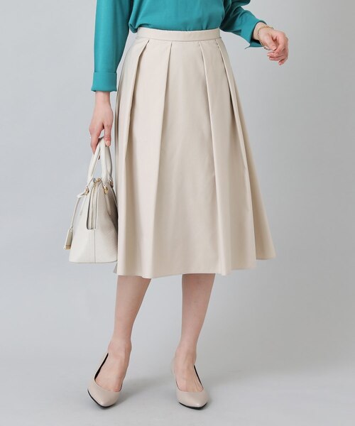 UNTITLED | アンタイトルのスカート（ベージュ/クリーム色/肌色）通販  