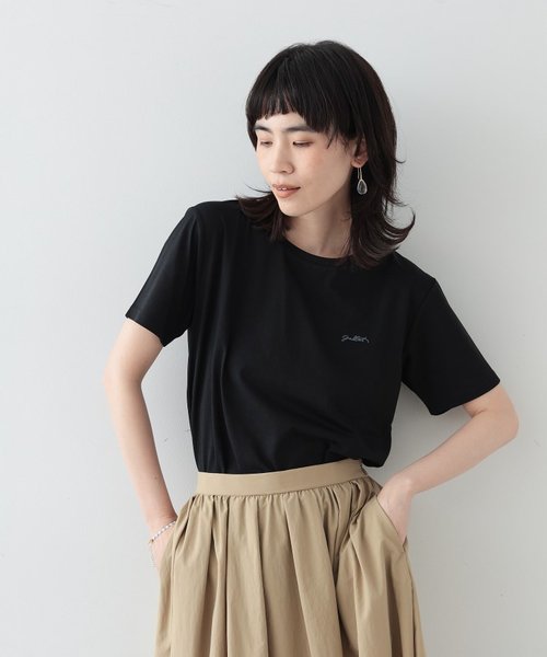 ワンポイントロゴTシャツ