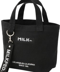 BAR AND UNDER LOGO LUNCH TOTE