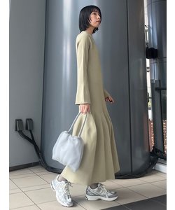 【emmi atelier】ラインニットワンピース