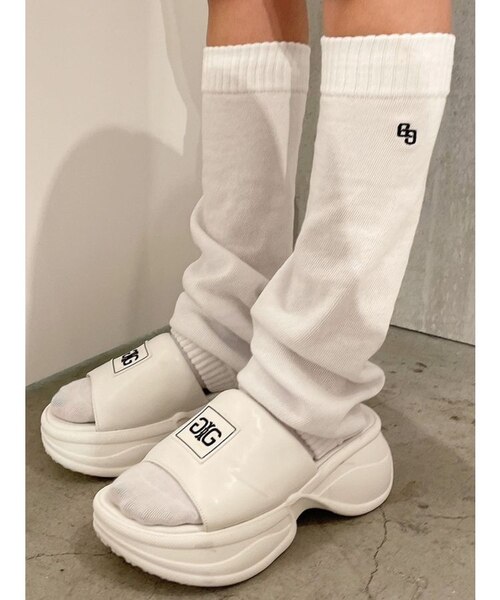 【セントアンドリュース】人気ボアファー ロゴネーム レッグウォーマー 白 蓄熱 セントアンドリュース】人気ボアファー ロゴネーム レッグウォーマー