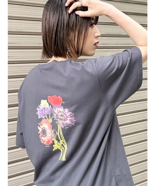 Beautiful flower Tシャツ【WEB限定】
