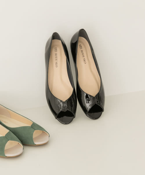 高評価！ RESEARCH SHISEIパンプス POINTED U PUMPS SHISEI POINTED