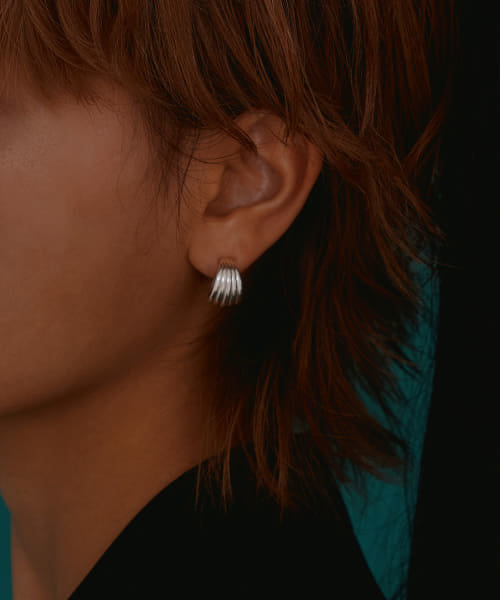 SMELLY so' line wide earring | URBAN RESEARCH（アーバンリサーチ