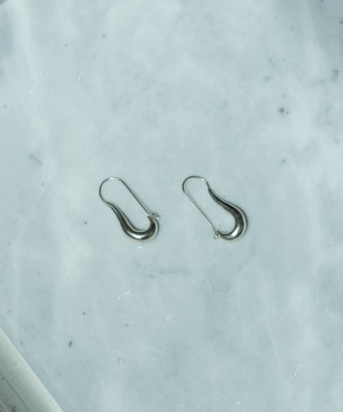 SMELLY so' plump hook pierce | URBAN RESEARCH（アーバンリサーチ