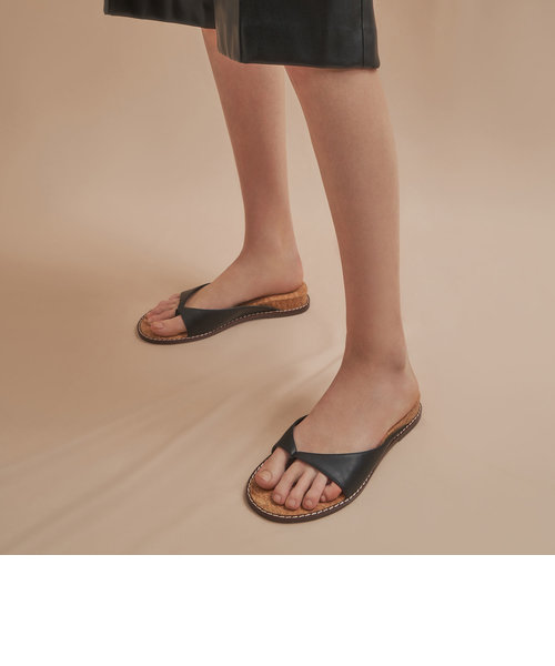 ステッチトリム トングサンダル / Stitch Trim Thong Sandals