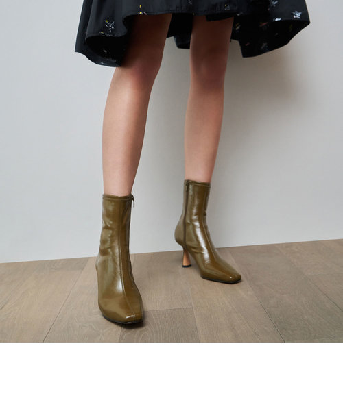 スカルプチャーヒール アンクルブーツ / Sculptural Heel Ankle Boots