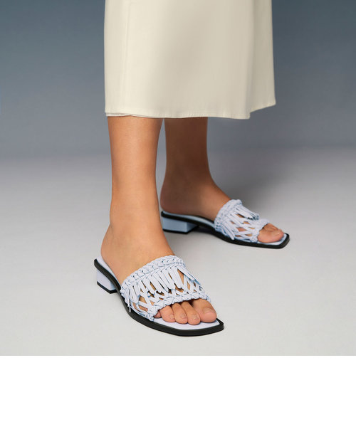 リンクルパテント フリンジサンダル / Wrinkled Patent Fringe Sandals