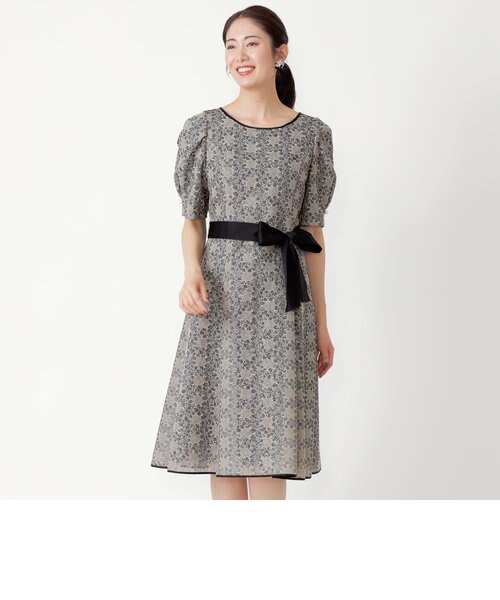 レースフラワー刺繍 ドレス | TO BE CHIC(トゥービーシック)の通販