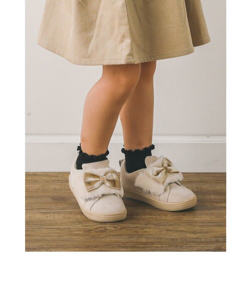 ベロア リボン ファー マジックテープ スニーカー 14 18cm Bebe Online Store ヘ ベ オンライン ストア の通販 Mall