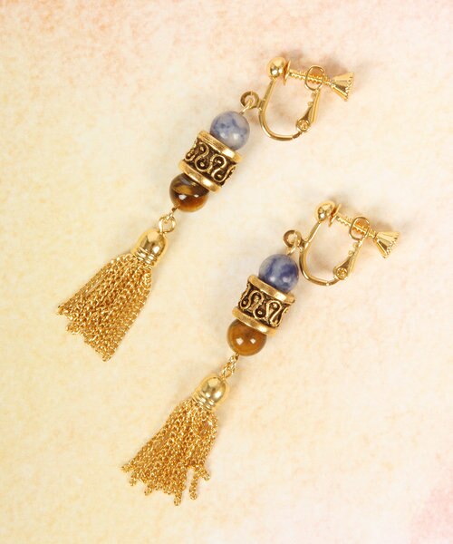 円柱ビーズ タッセルイヤリング Wythecharm ワイスチャーム の通販 Mall